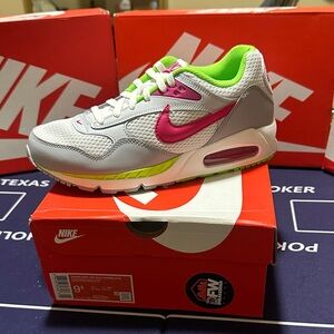 Nike Women's Sneakers - White, Pink, and Green